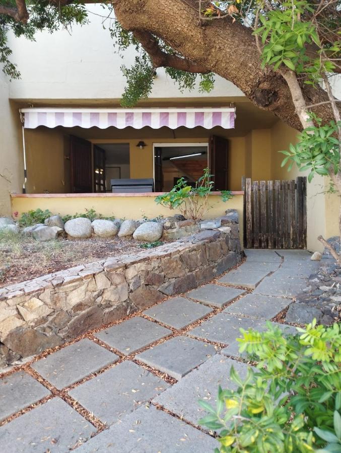 Casa Vacanze Cettina Home 3 Mt 50 Dal Mare Terra Mala Exterior photo