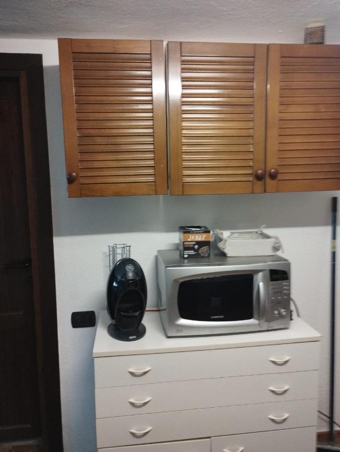Casa Vacanze Cettina Home 3 Mt 50 Dal Mare Terra Mala Exterior photo
