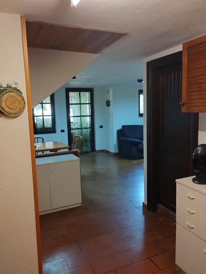 Casa Vacanze Cettina Home 3 Mt 50 Dal Mare Terra Mala Exterior photo