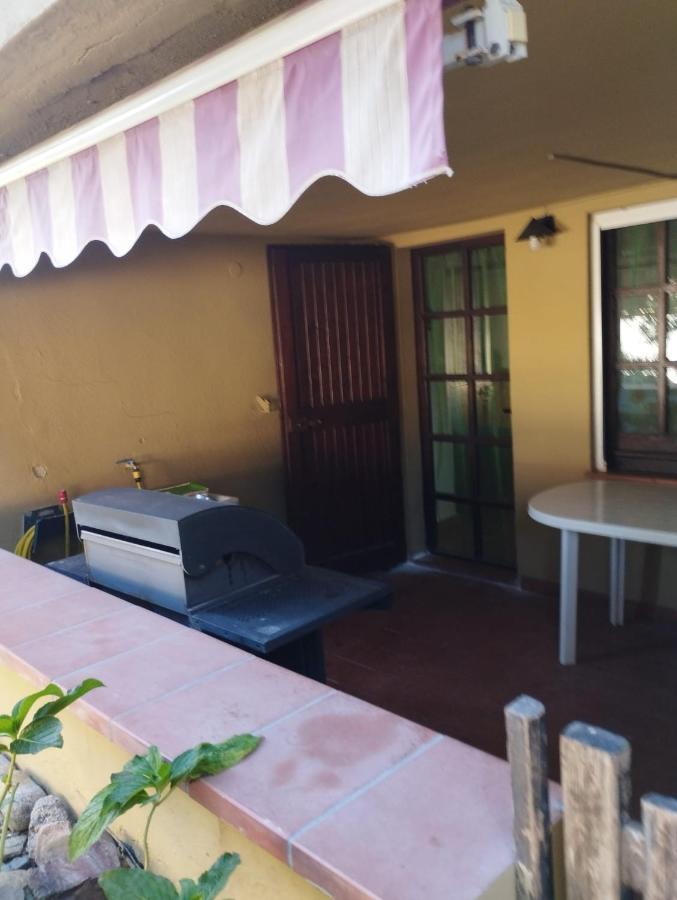 Casa Vacanze Cettina Home 3 Mt 50 Dal Mare Terra Mala Exterior photo
