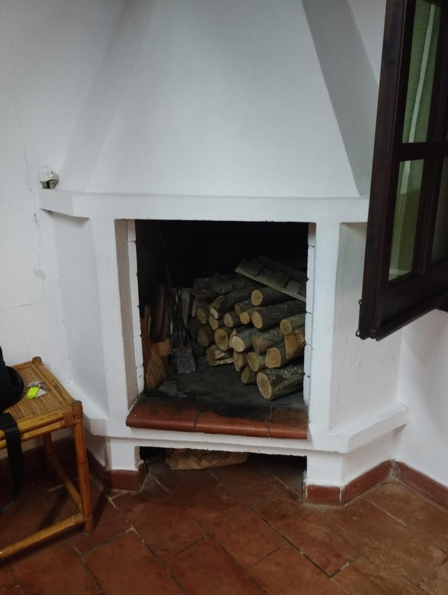 Casa Vacanze Cettina Home 3 Mt 50 Dal Mare Terra Mala Exterior photo